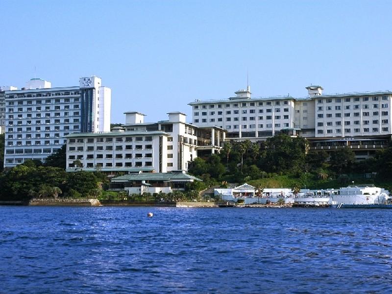 Toba Seaside Hotel Buitenkant foto
